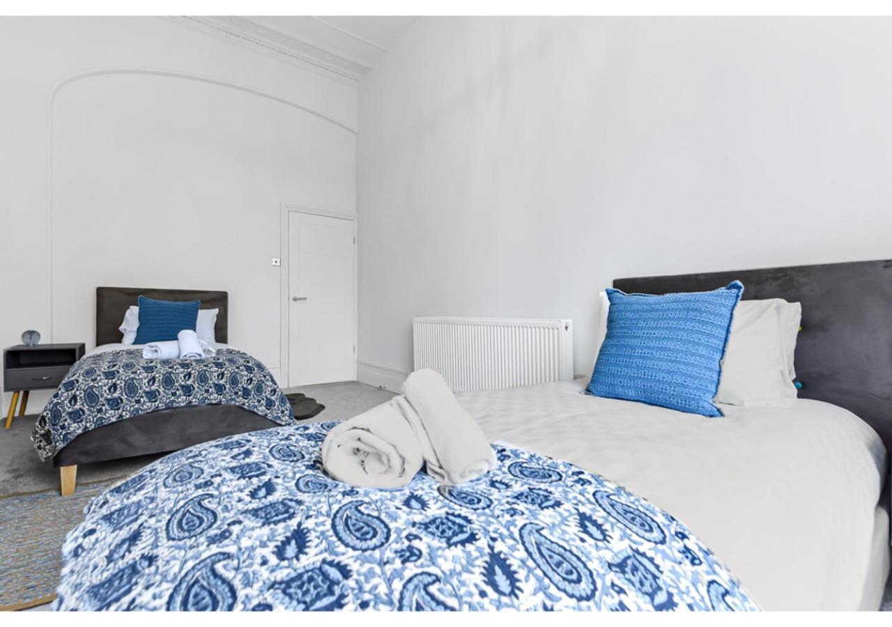 Upscale Urban Haven: Luxury Flat Leilighet London Eksteriør bilde